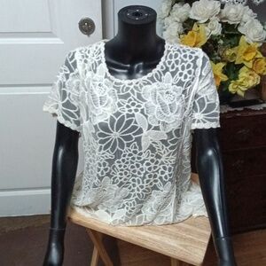 Brittany Black White Lace Floral Blouse